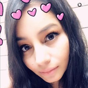 Meet your Posher, Elena